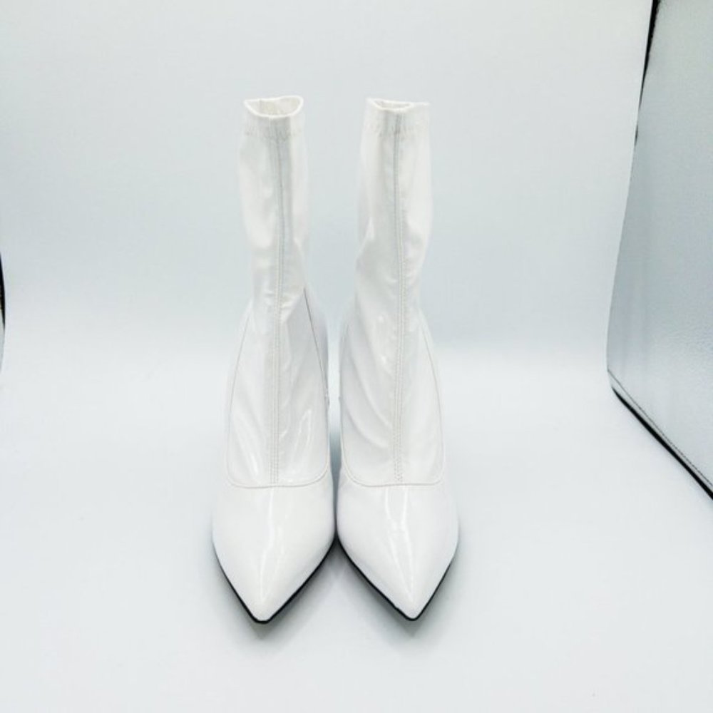 Moschino Women's Patent-Leather Pointed Toe Wedge Ankle Boots - Picture 4 of 14